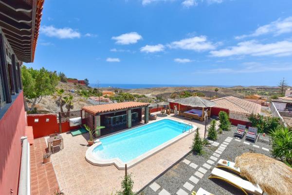 CaSita Salobre Pueblo by VillaGranCanaria, Boek  Hotels in Gran Canaria met zwembad, Zwembad