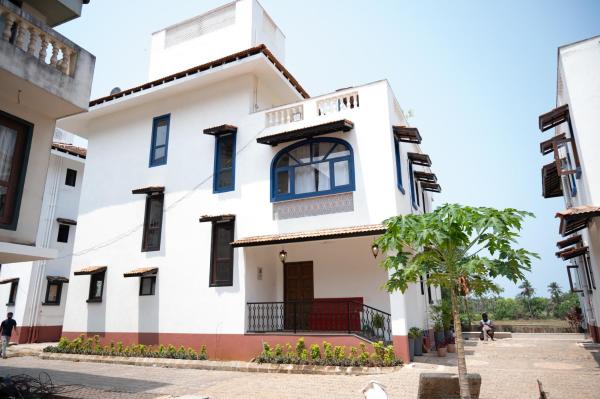 TERRA VERDE ! A Sunset Villa at Varca, South Goa, Boek  Varca Lagos