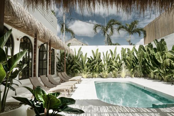 Villa Almaz Seminyak, Boek  Bali Hotels met een Zwembad, Zwembad
