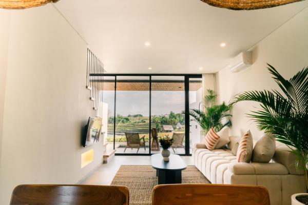 The Menuai Bali Villas Canggu, Boek Hotel Hotels in Bali met zwembad, Zwembad