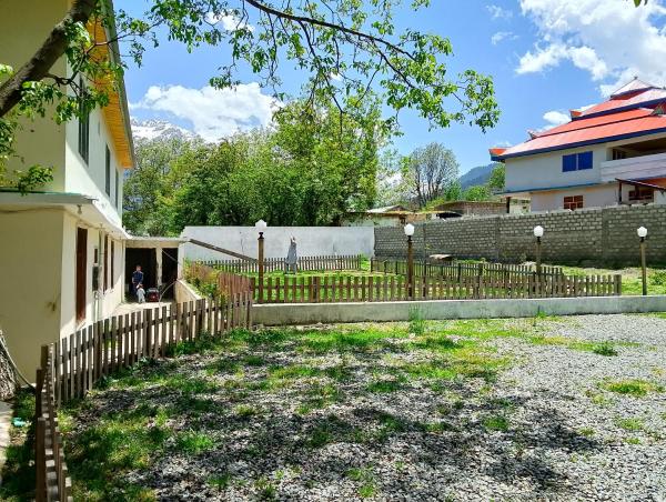 Eagle Nest Cottage, Kalam, Boek  Kalām 