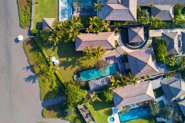 Cadudasa Beachfront 6 BR Private Pool Villa, Boek  Bali Hotels met een Zwembad, Zwembad