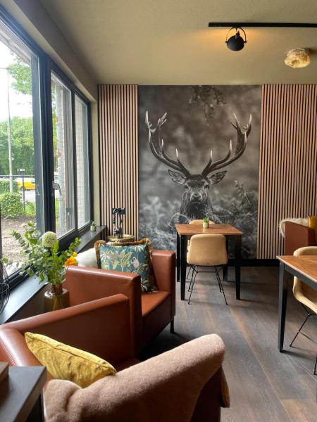 The Lodge, Boek  Best Noord-Brabant