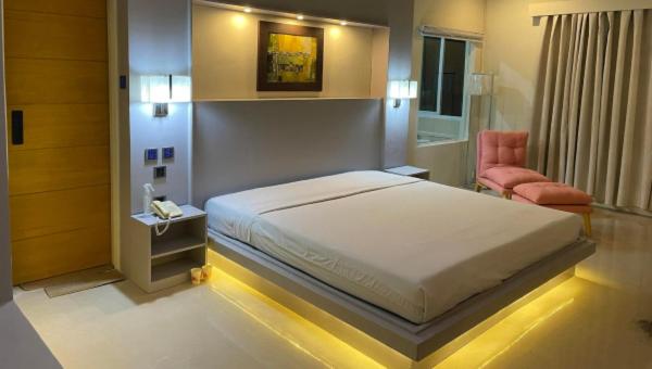 Pagadian Bay Plaza Hotel, Boek  Pagadian Mindanao