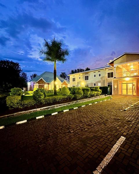 Eastern Country Hotel, Boek  Kayonza Kibungo