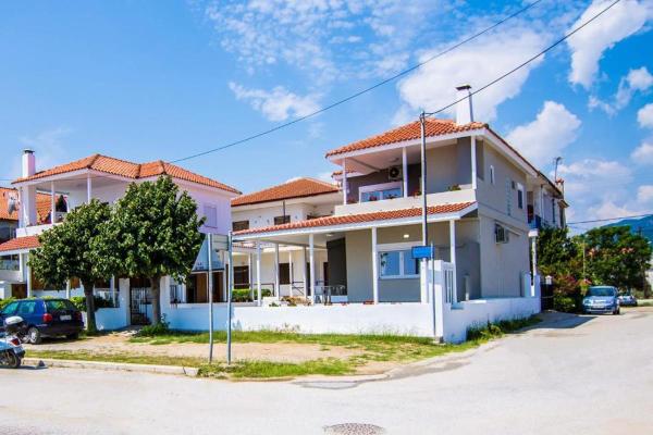Boskos Villa 2, Boek  Nea Vrasna Macedonia