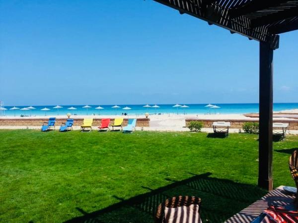 Blissful Beach Front 4 Bedroom Villa, Boek  Marsa Matruh 
