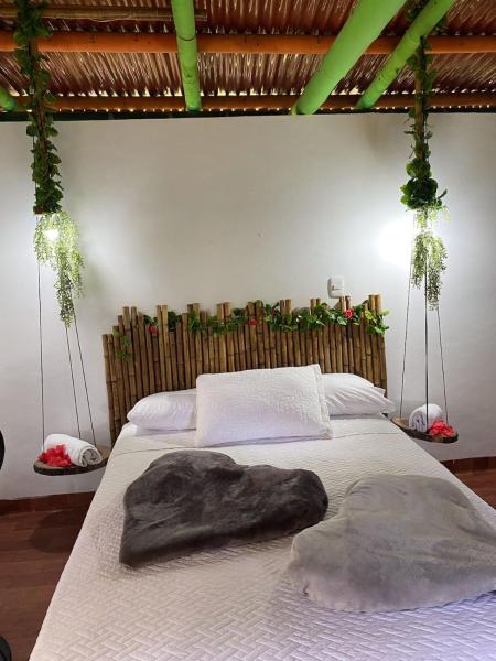 Eco Hotel Green Eden, Boek  Coffee Triangle Hotels met een Zwembad, Zwembad