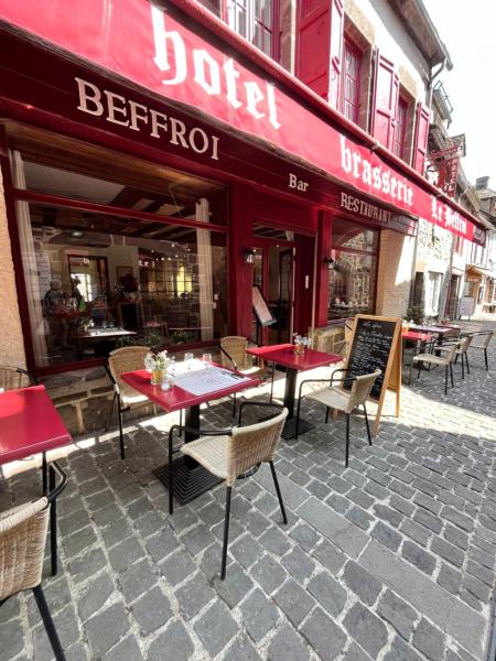 Hôtel Restaurant Le Beffroi, Boek  Salers 