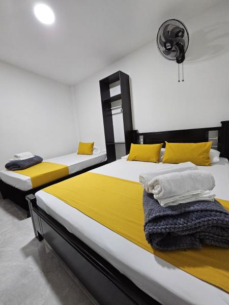 Zavara Hostal - Pueblo Tapao, 321-609-4407, Boek  Pueblo Tapao 