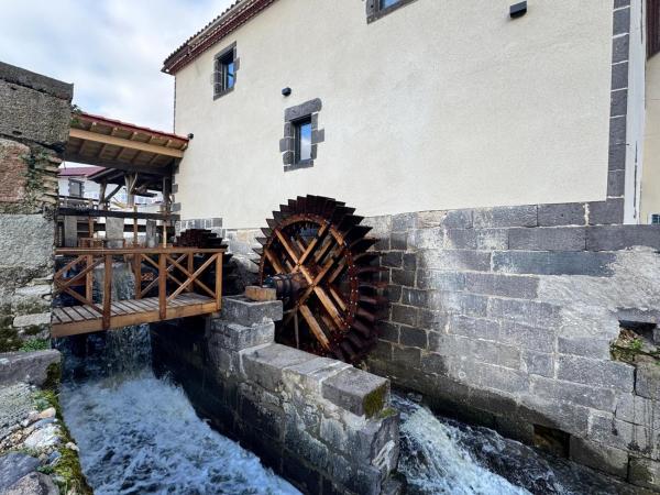 Gite De La Borie, Boek  Saint-Ignat Rhone-Alpen