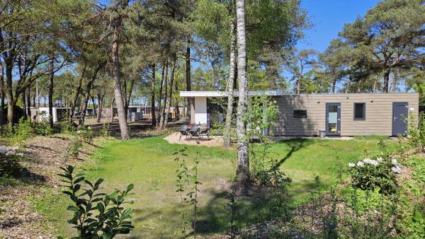 Villa Hutspot, Boek  Haarle Twente
