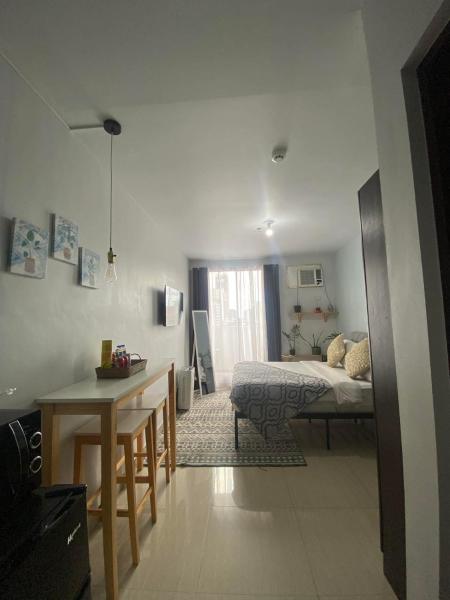 Ohana Buenbyahe Studio Rooms with balcony in Mandaluyong, Edsa Shaw Mrt and Megamall, Boek  Manilla 