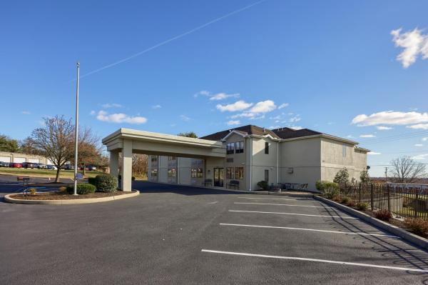 Lititz Pointe Inn and Suites, Boek  Lititz Pennsylvania