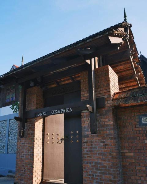Sari Chempaka Home Stay, Boek  Karak Pahang