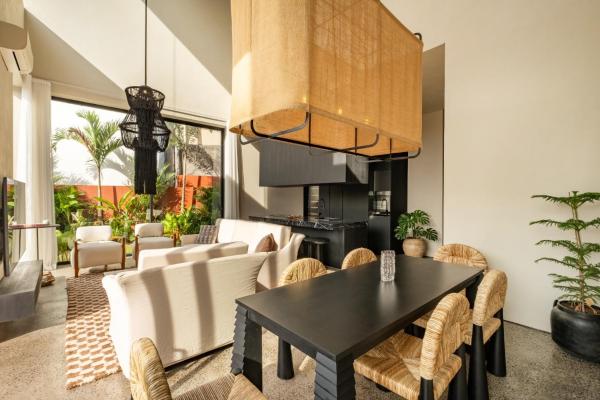 Five Stories Villas By SUOM, Boek  Bali Hotels met Parkeerplaats, Parkeren