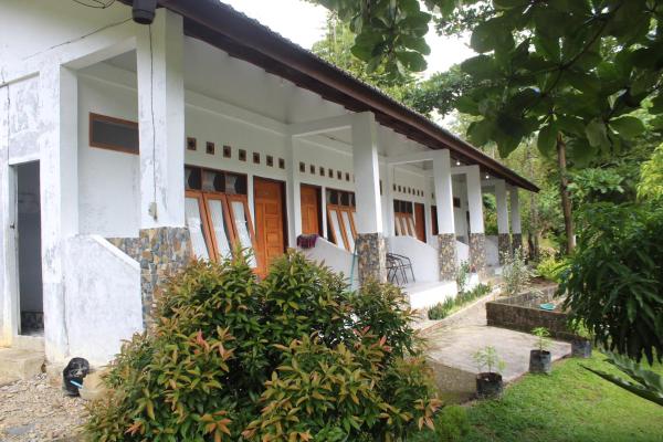 Green View Guest House only treking with US, Boek  Bukit Lawang 