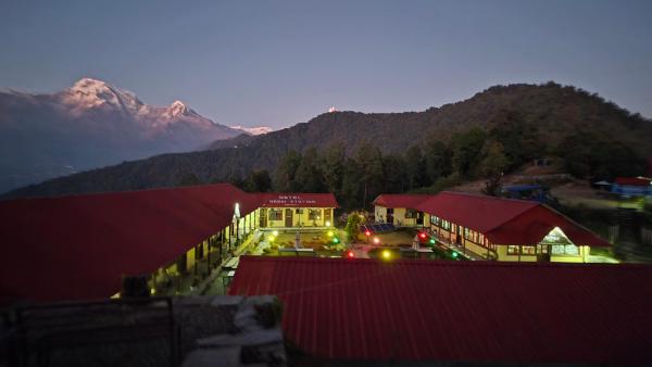 Hotel mardi station, Boek  Astam 