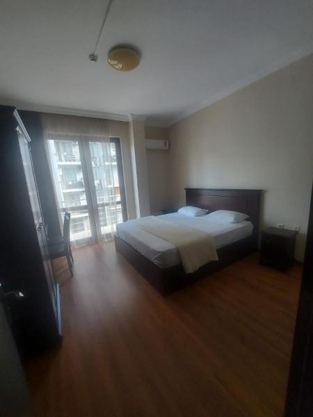 Apartment Room, Boek Appartement Batoemi 