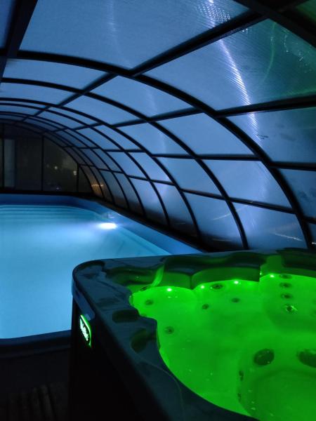 Osada Jantar - Holiday, Boek  Pommeren Hotels met een Zwembad, Zwembad