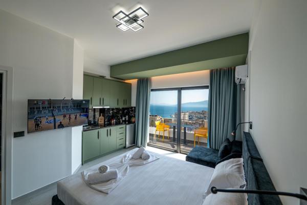 Euphoria Apartments, Boek Appartement Hotels in Vlorë County met zwembad, Zwembad