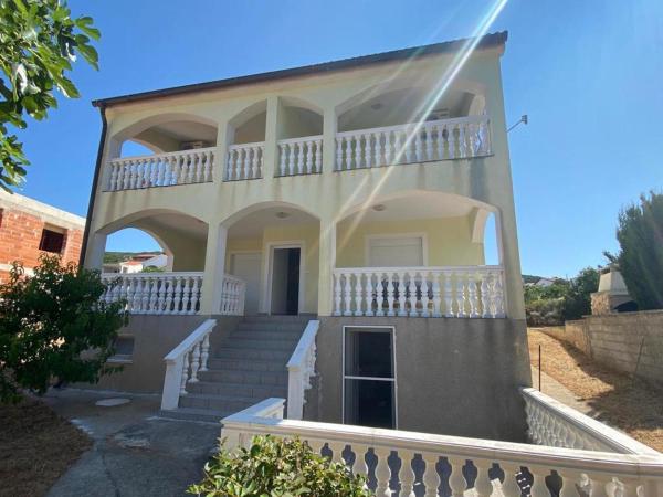 Apartmani Vlahek Stara Novalja, Boek  Stara Novalja 