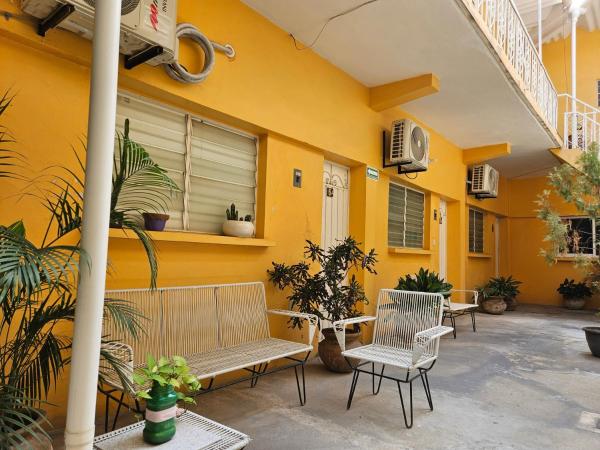 Hotel Provinciano, Boek  Coyuca Guerrero