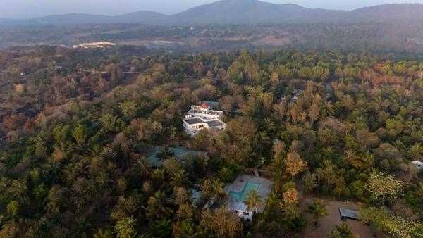 The Peacock Village Eco Resort & Spa, Boek  Hotels in Bangalore met zwembad, Zwembad
