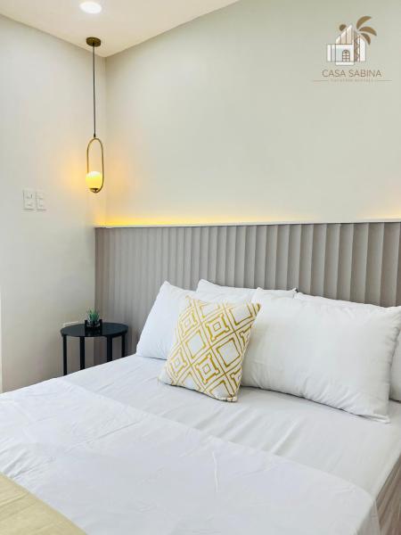 Spacious Transient House Near Nasugbu Beach, Boek Hotel Luzon Hotels met Parkeerplaats, Parkeren