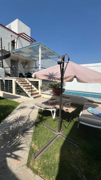 Villa Luz, Boek  Jiutepec Morelos