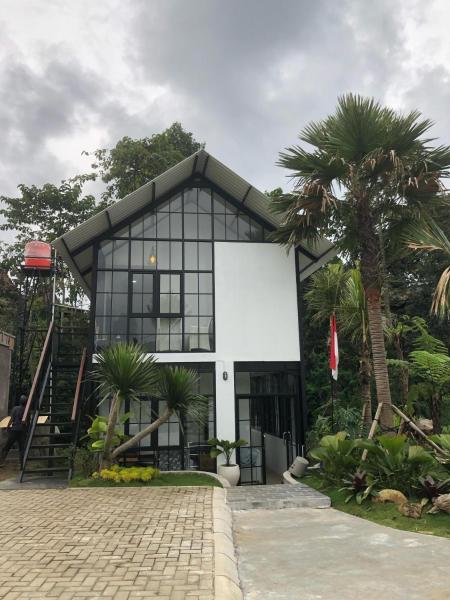 Vaviva Dewatu Glamping, Boek Camping Kemuning Central Java