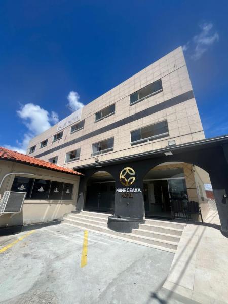 Hotel Prime Ceaka, Boek  Hotels in Bahia met parkeren, Parkeren