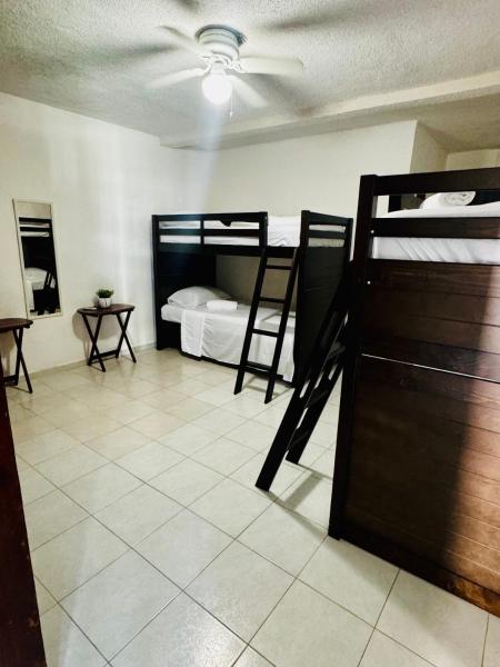 Cozy apartment, close to the beach, Boek Appartement Cancun Quintana Roo