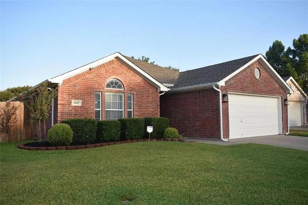 UniQ Farmhouse, Boek  Grand Prairie Dallas - Fort Worth Metropolitan Area