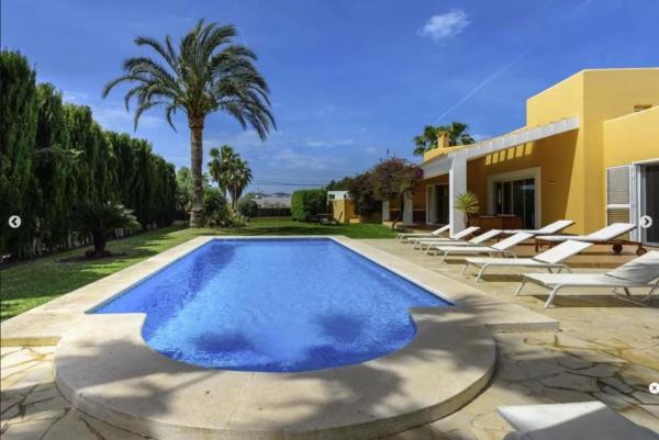 Villa Aloe Ibiza, Boek  Ibiza Hotels met een Zwembad, Zwembad