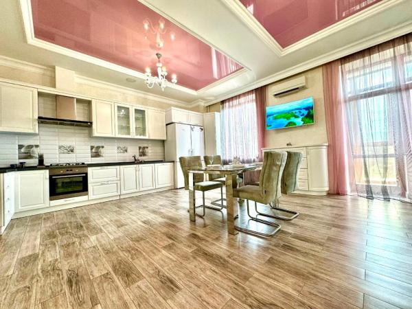 ApartPoltava 1-кімн Елегантна студія в ПРЕСТИЖНІЙ новободові біля СОНЯЧНОГО ПАРКУ, Boek  Poltava Poltava