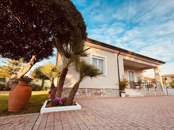 Villa Marelago Guest House, Boek  Hotels in Lazio met parkeren, Parkeren