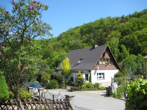 Haus am Waldrand, Boek  Freital Dresden