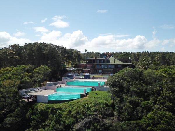 Tsitsikamma on Sea Self-catering Cottages, Boek  Witelsbos Tsitsikamma