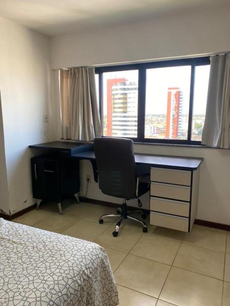 Loft no Condomínio Celita Franca Executive ApartHotel, Boek  Hotels in Bahia met parkeren, Parkeren