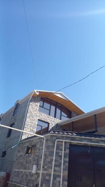 Lahij Rashad Ismayilov Hotel, Boek  Lahıc 