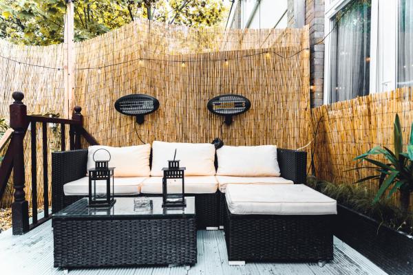RelaxHaus! 3BR Garden Retreat with 2 Saunas, Hot Tub and Cinema, Boek  Merseyside SPA hotels, SPA