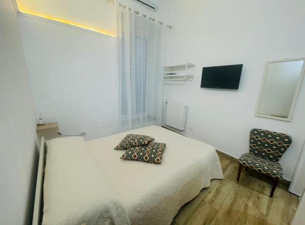Casa Fedele, Boek  Trani Apulië