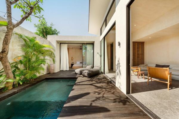 Villa Sunset Serenity 2BR Sunset & Beach Gateway, Boek  Bali Hotels met een Zwembad, Zwembad