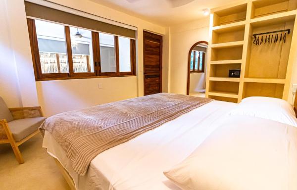 2 Room Loft, Kitchen, Garden, Boek  Mazunte Oaxaca de Juárez, in de buurt van Rinconcito Beach