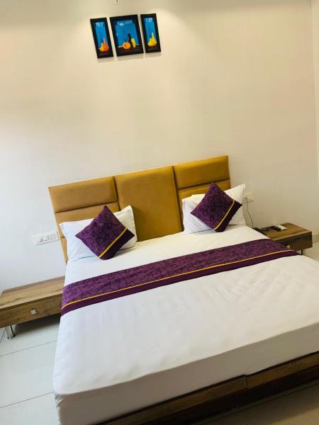 Hotel Ludhiana Residency, Boek  Ludhiana Punjab