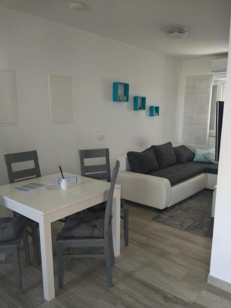 Apartment Villa Klara AP 2K, Boek  Razvala Lika-Senj County