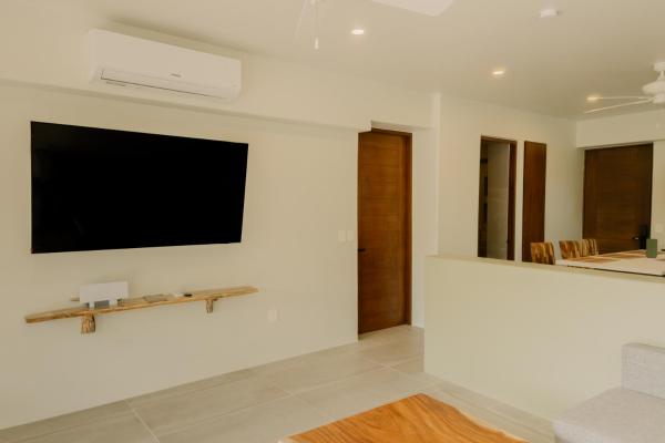 Solana, Boek  Bahías de Huatulco Oaxaca de Juárez