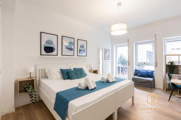Imperium Garbatella Guesthouse - 2 Bedrooms with Private Bathroom, Terrace, 800mt To Metro, Boek Hotel Lazio Hotels met Parkeerplaats, Parkeren