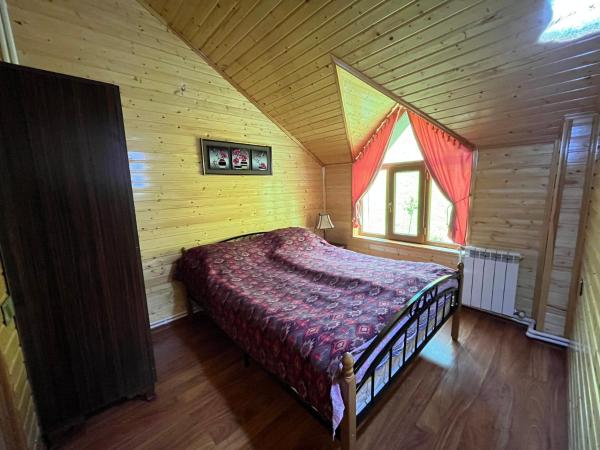 Shahdag Boutique Hotel, Boek  Laza 